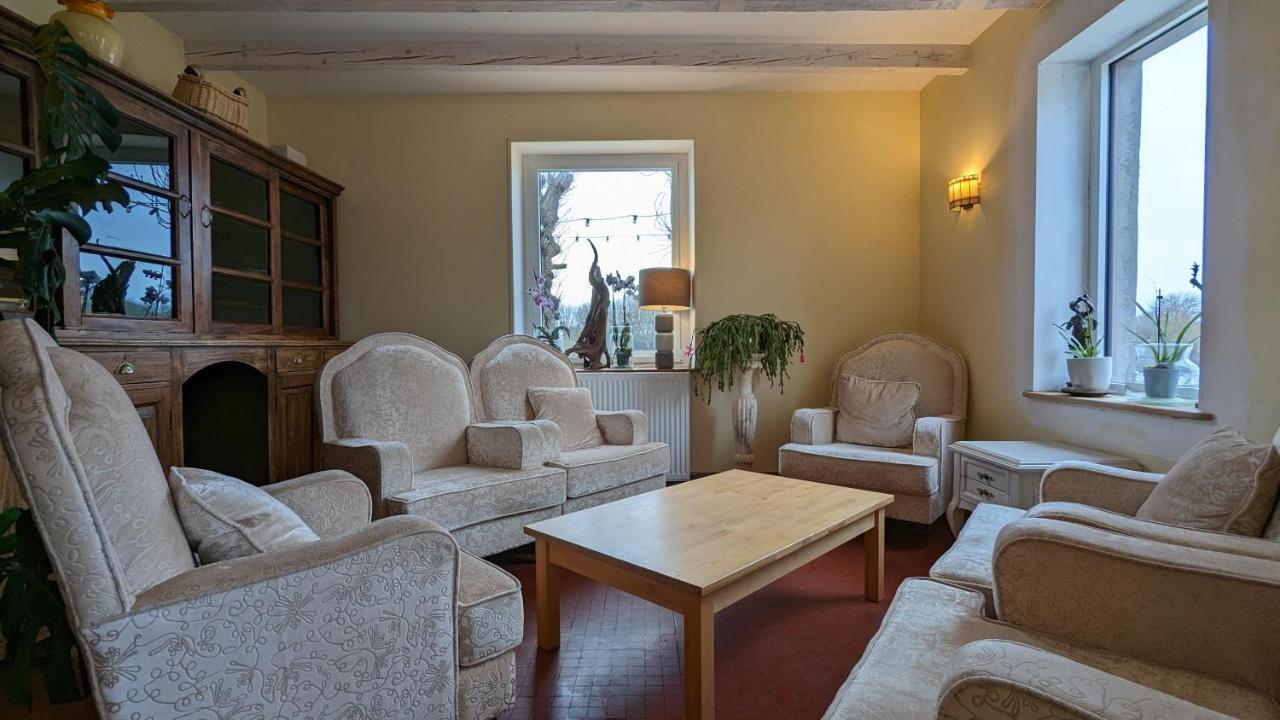 Chambres D'Hotes Cascarot Lechatelet Exterior photo